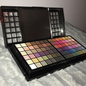 Unused makeup set
